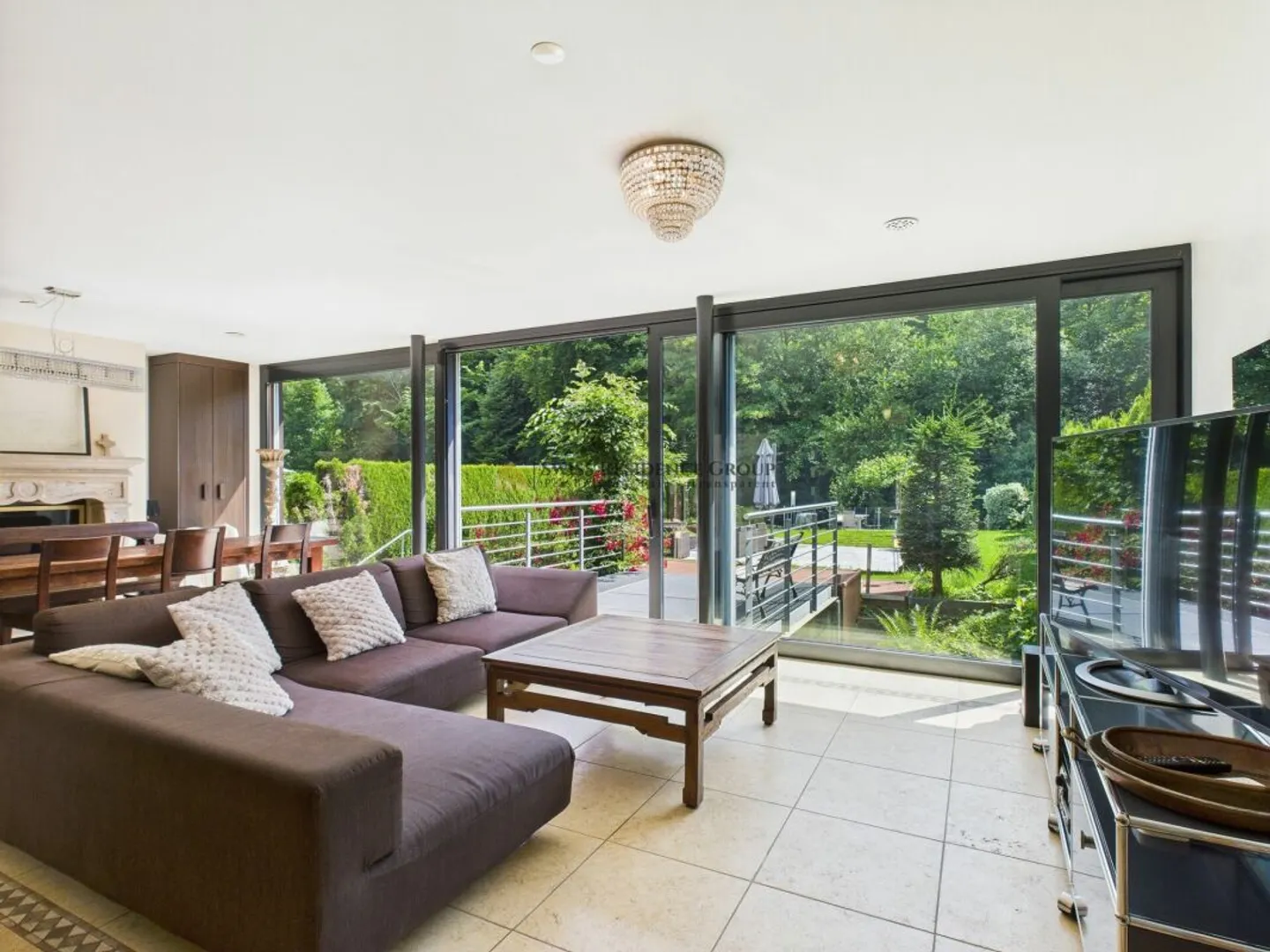 Duplex exclusif avec jardin - Photo 7 sur 13