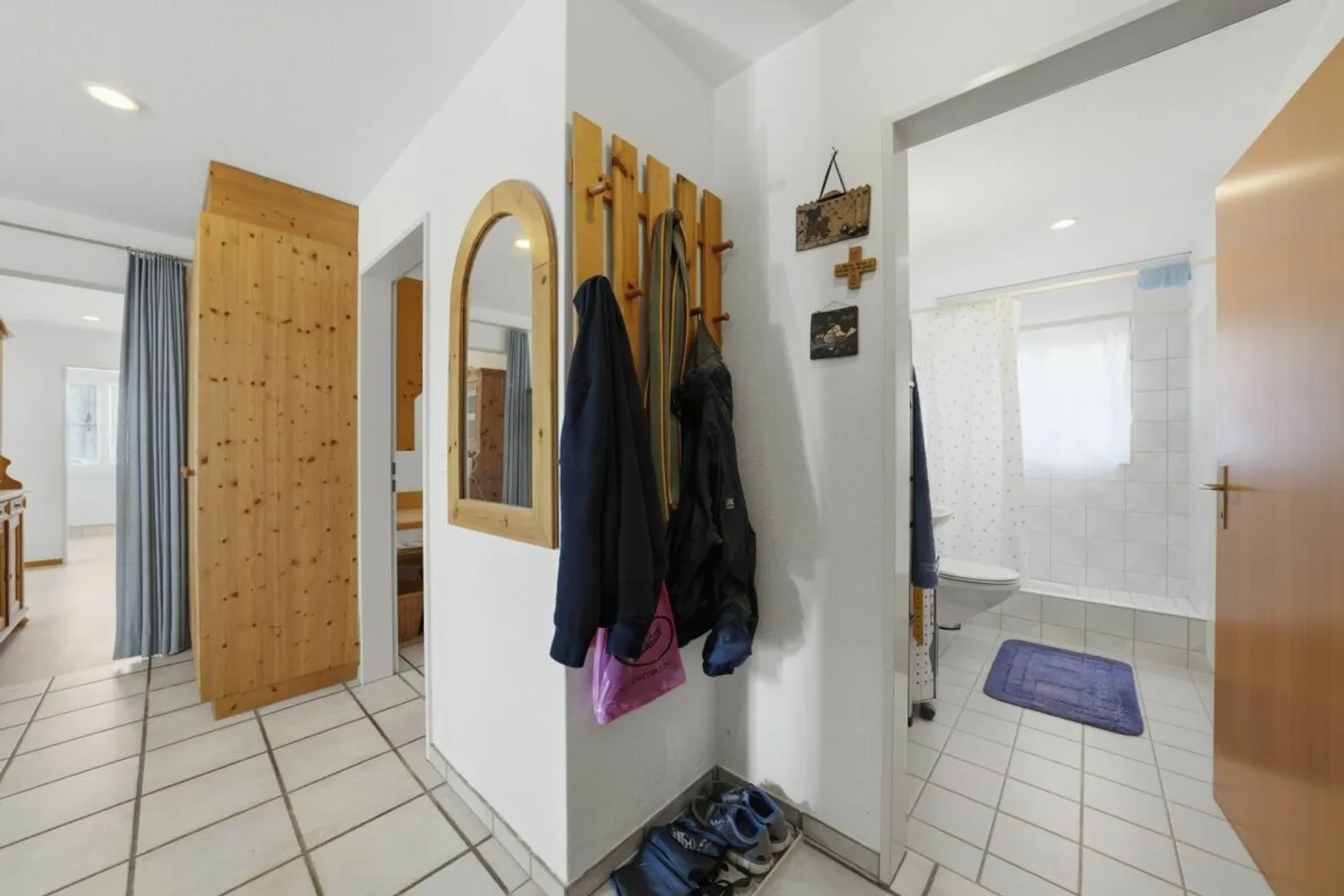 Arrive and feel good - 5.5-room garden apartment with sunny seating area and charm - Photo 13 of 13