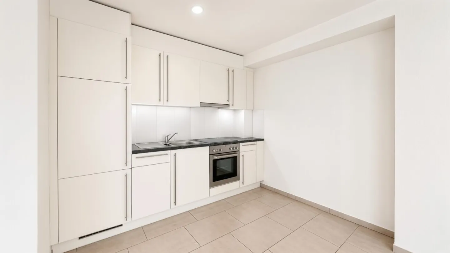 Appartement 1.5 pièces confortable dans un emplacement central - Photo 3 sur 5