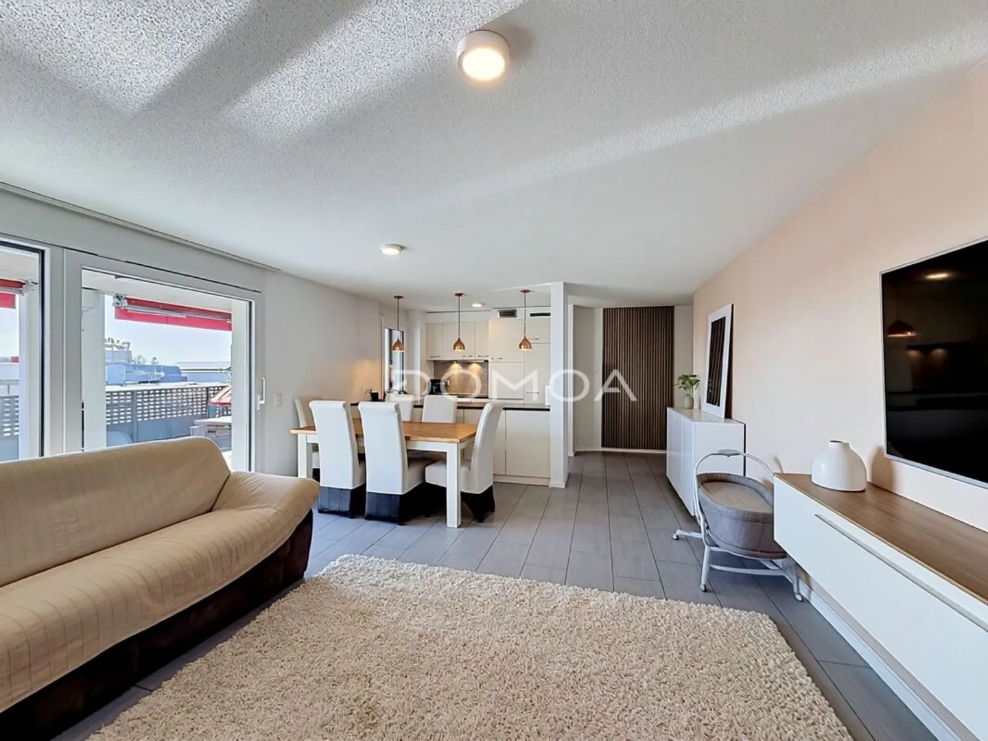 Schöne 4,5-Zimmer-Wohnung mit großer Terrasse - Foto 4 von 8