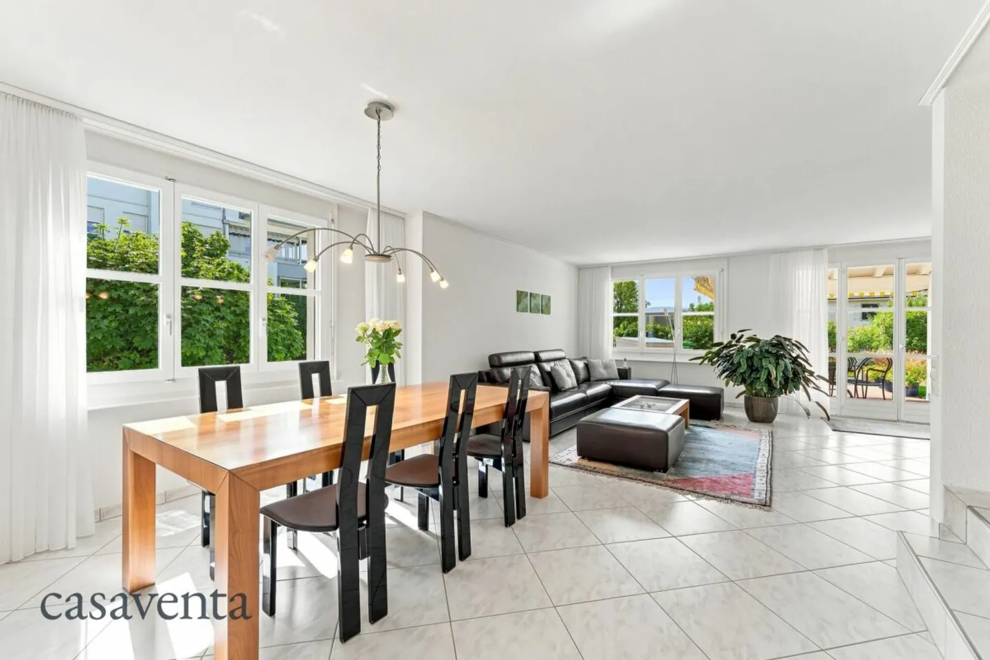 Maison d'angle spacieuse avec beaucoup d'espace pour toute la famille - Photo 7 sur 13