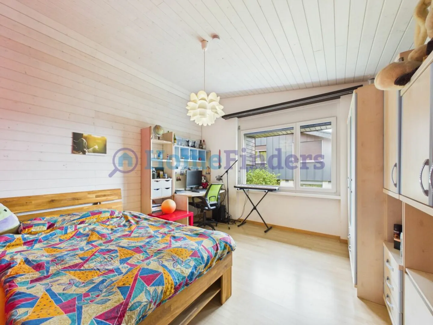 DREAM HOME WITH LARGE GARDEN AND PRIVATE POOL - Photo 12 of 13