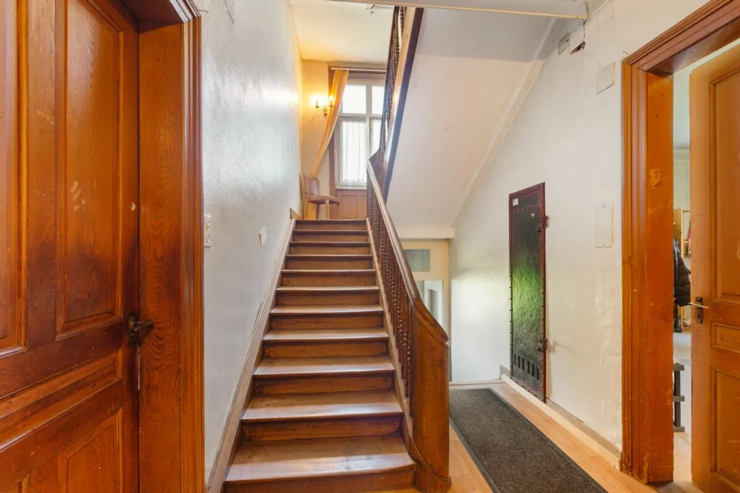 Villa storica con carattere e spazio per nuove idee - Foto 6 di 13