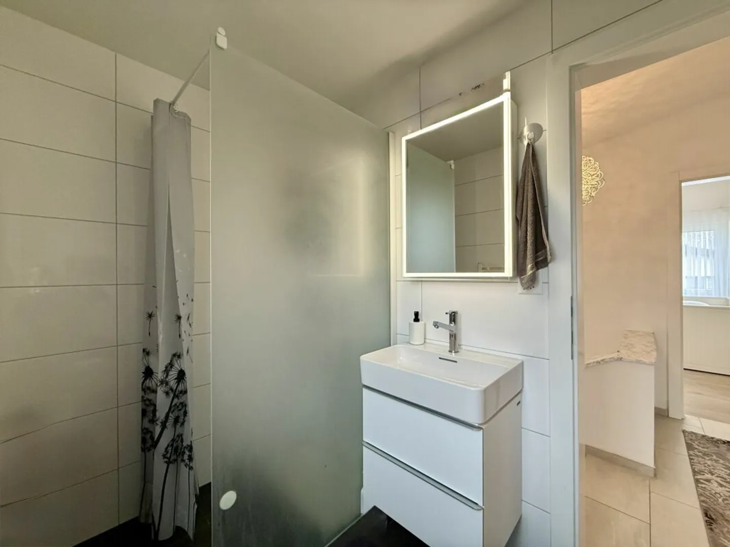 Emménager &amp; s'épanouir - maison individuelle rénovée avec jardin dans un quartier calme - Photo 12 sur 13