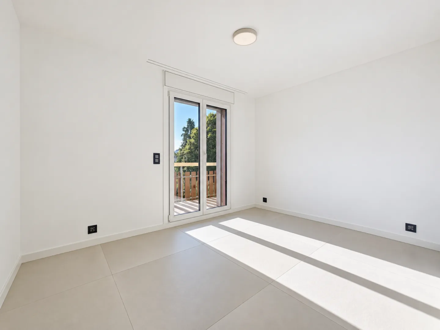 Exceptional renovated attic - Photo 9 of 13