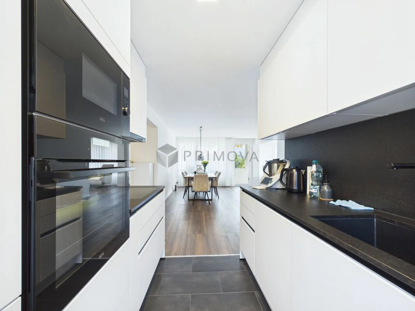 Modernized, spacious & family-friendly - Photo 6 of 12