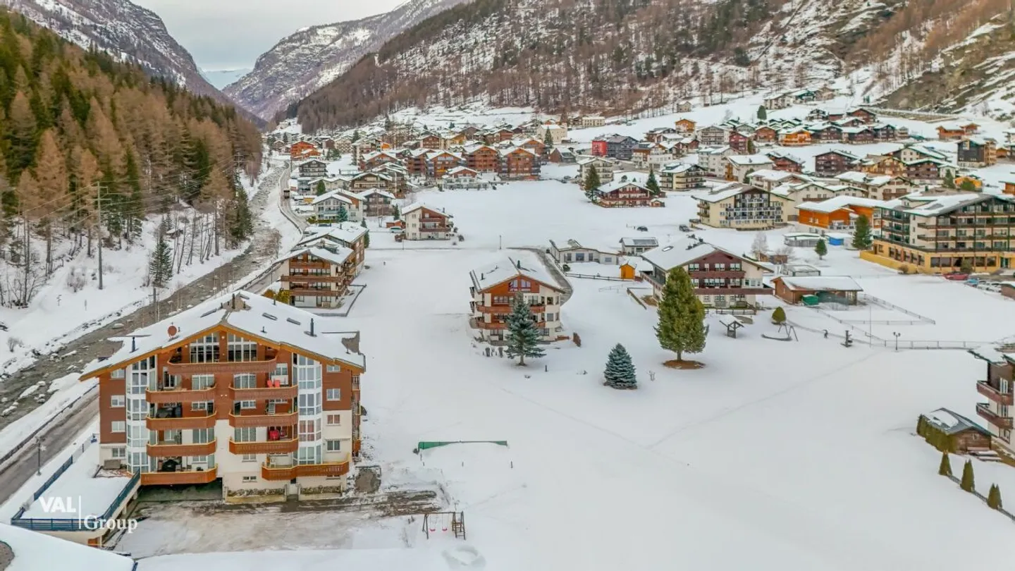 Bright apartment with mountain panorama and charm - Photo 12 of 13
