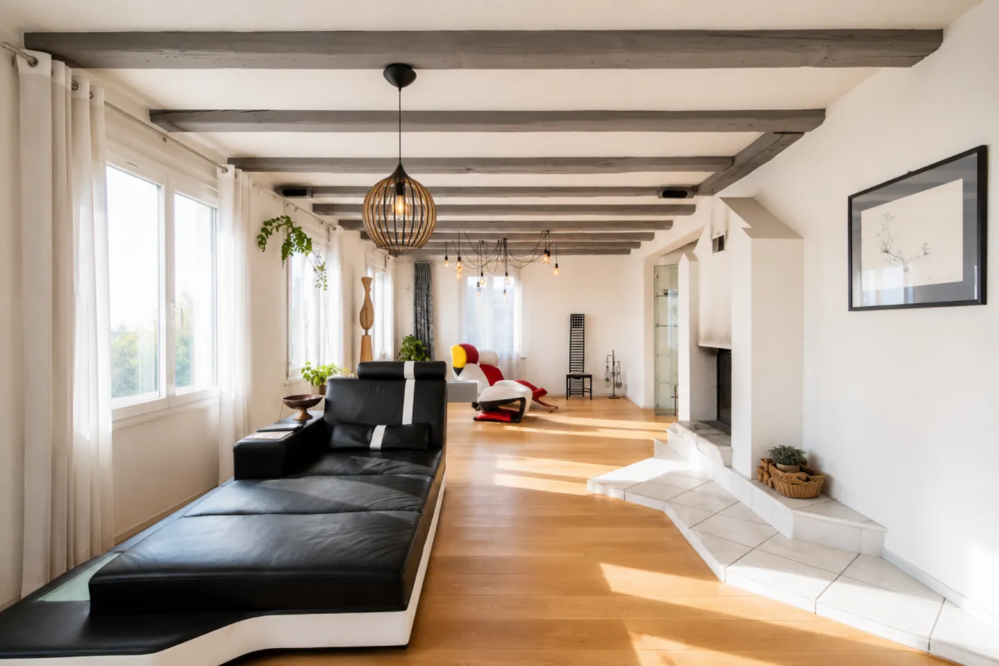 Vivre, travailler ou louer - Maison de 7,5 pièces avec part commerciale et potentiel polyvalent - Photo 11 sur 13