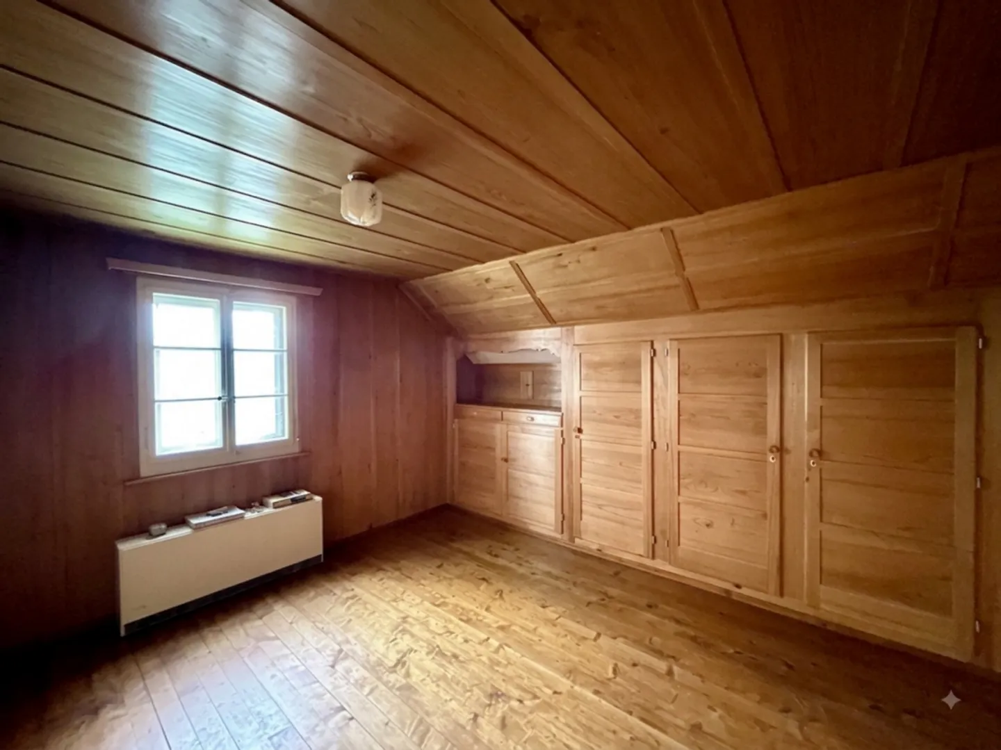 5.5-Room Single-Family House for Renovation and Design in Bettenhausen! - Photo 3 of 9