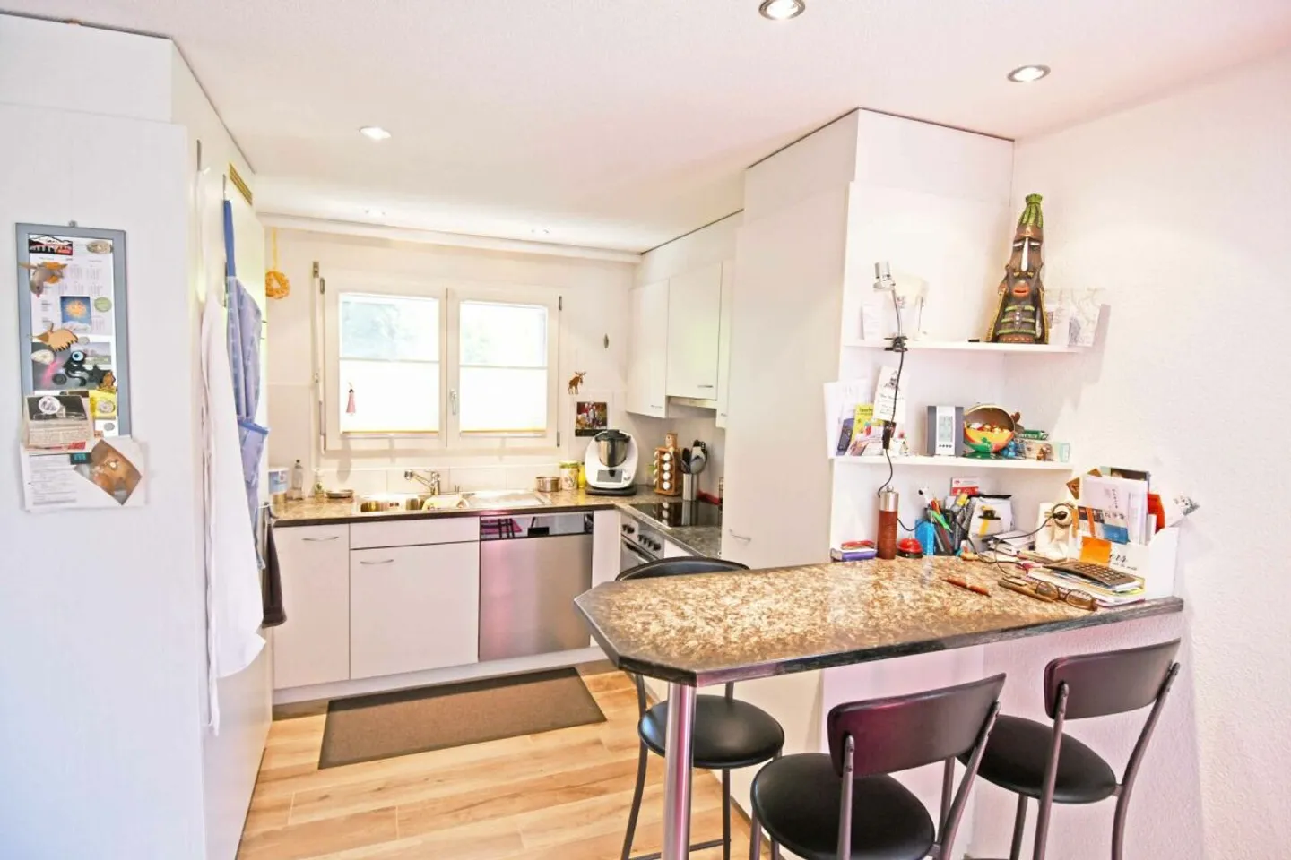 Sehr gepflegtes 5.5-Zi.-Einfamilienhaus - Foto 3 von 13