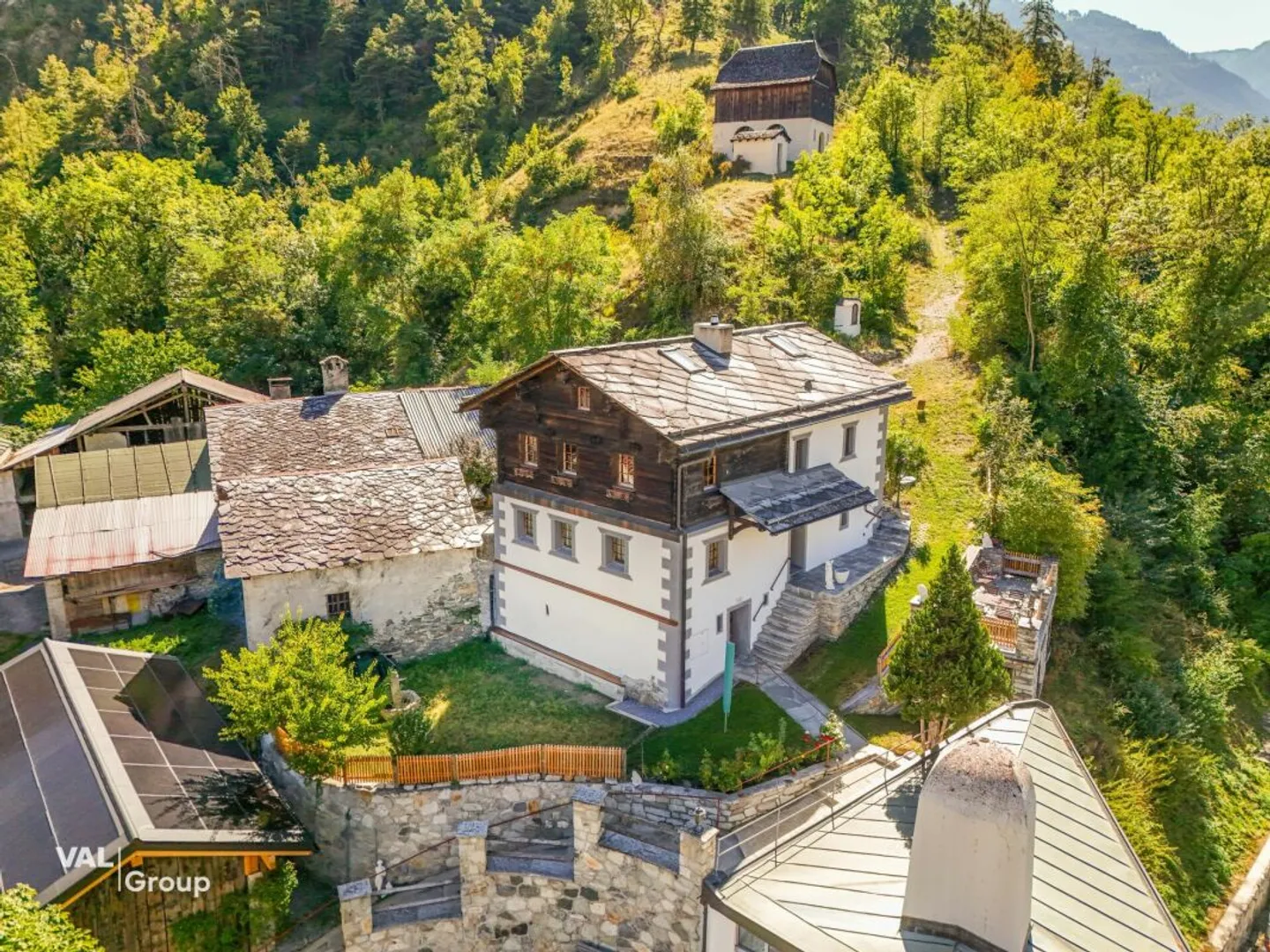 Ein Haus mit Geschichte, Seele und seltenem Charakter - Foto 1 di 13