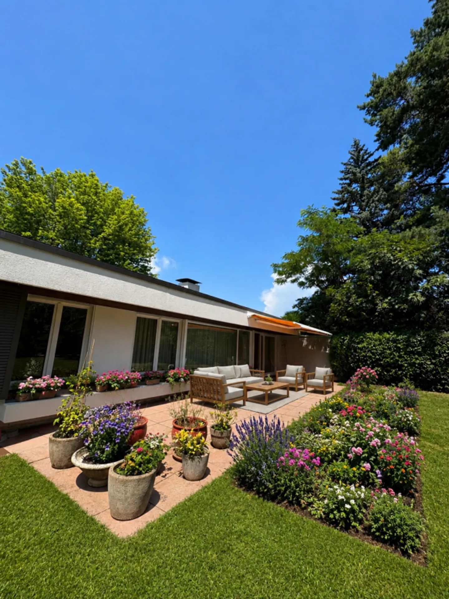 Beautiful family house of 220 m² in Thônex - Photo 10 of 13