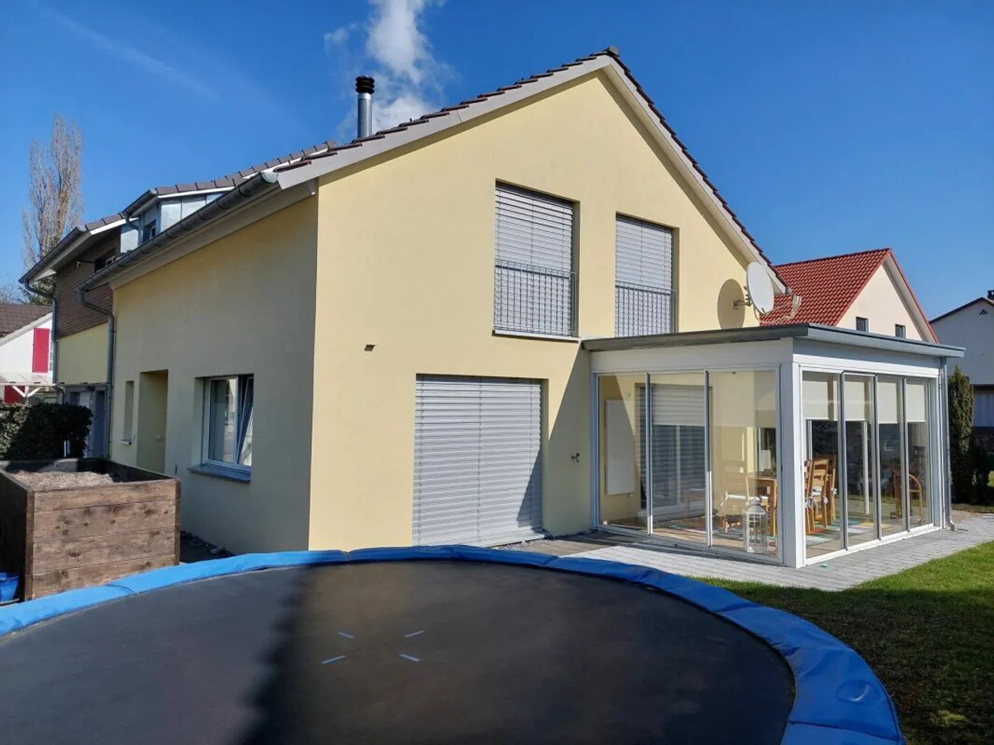 Una casa per oggi e domani con laboratorio - Foto 1 di 10