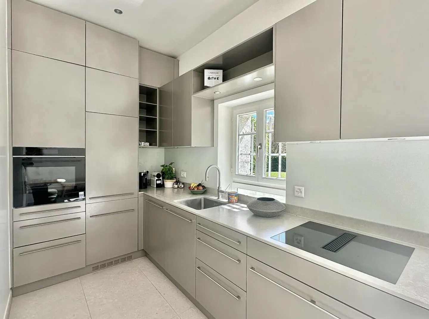 Superb 3-room apartment in Chêne-Bougeries - Photo 9 of 13