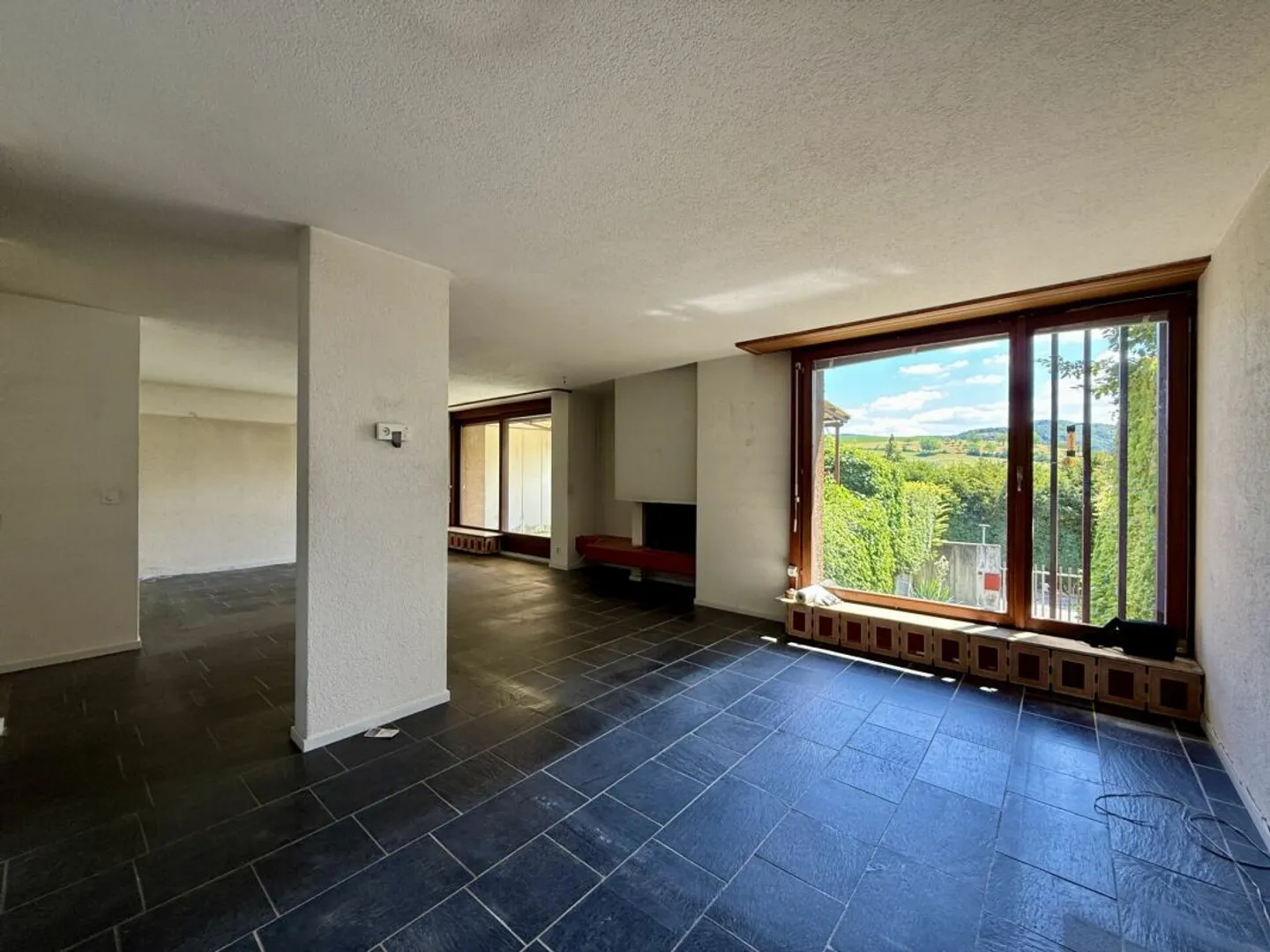 Vue de rêve et grand potentiel : Maison de ville à Magden - Photo 3 sur 13