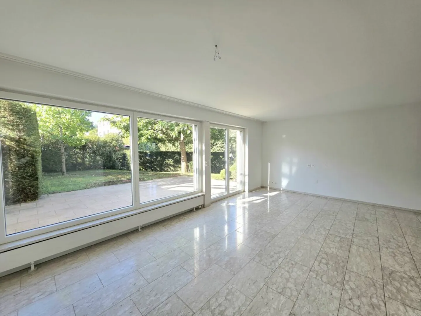 Your new family happiness, spacious 5.5 room corner house with private garden! - Photo 13 of 13