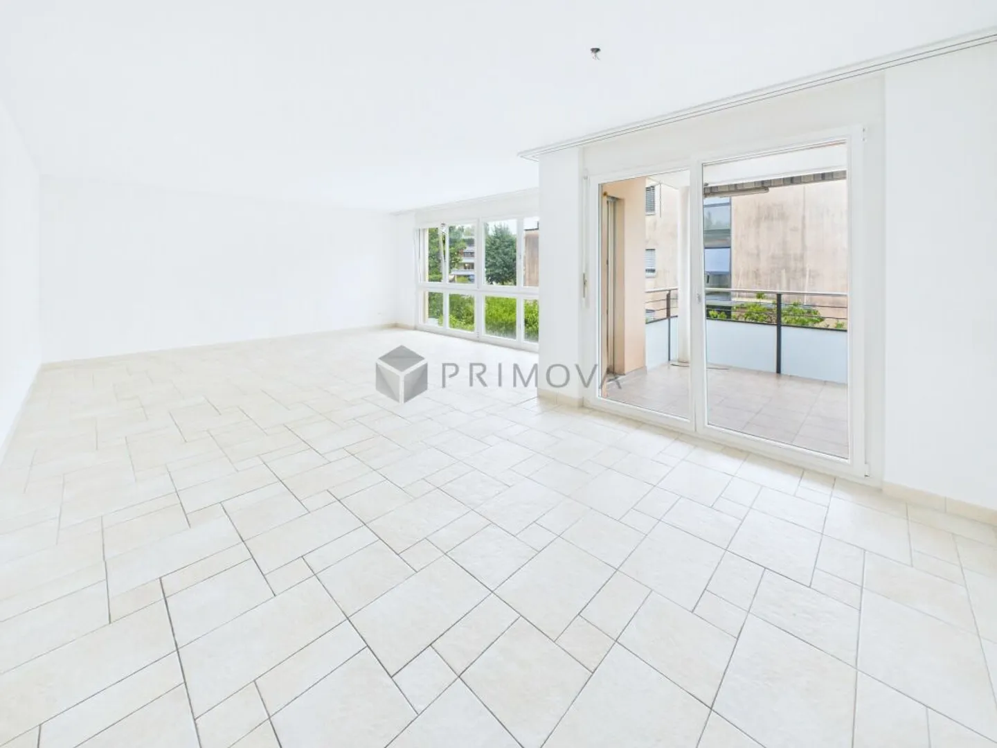 Lumineux. Confortable. Polyvalent - Photo 2 sur 11
