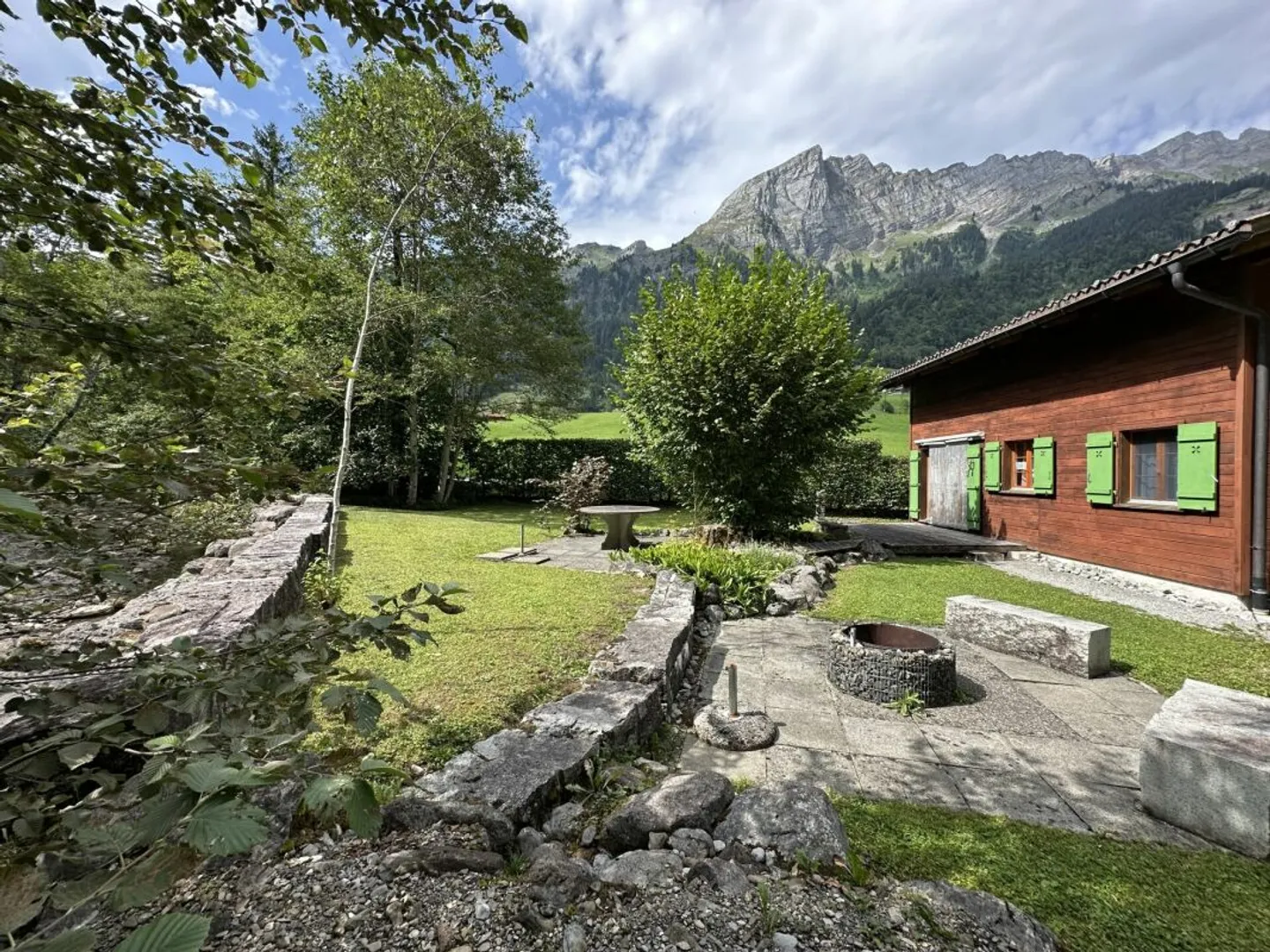 Ferienhaus im Klöntal - Photo 3 of 11