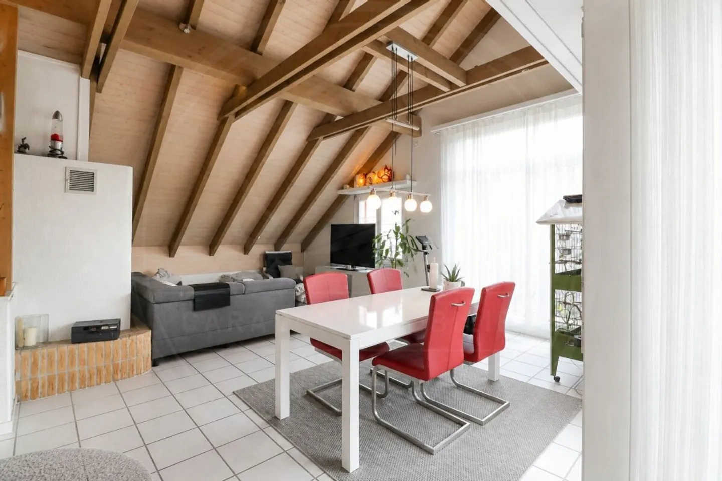 4½-Room Maisonette Apartment with Special Living Character for Sale in Oberrohrdorf - Photo 3 of 13