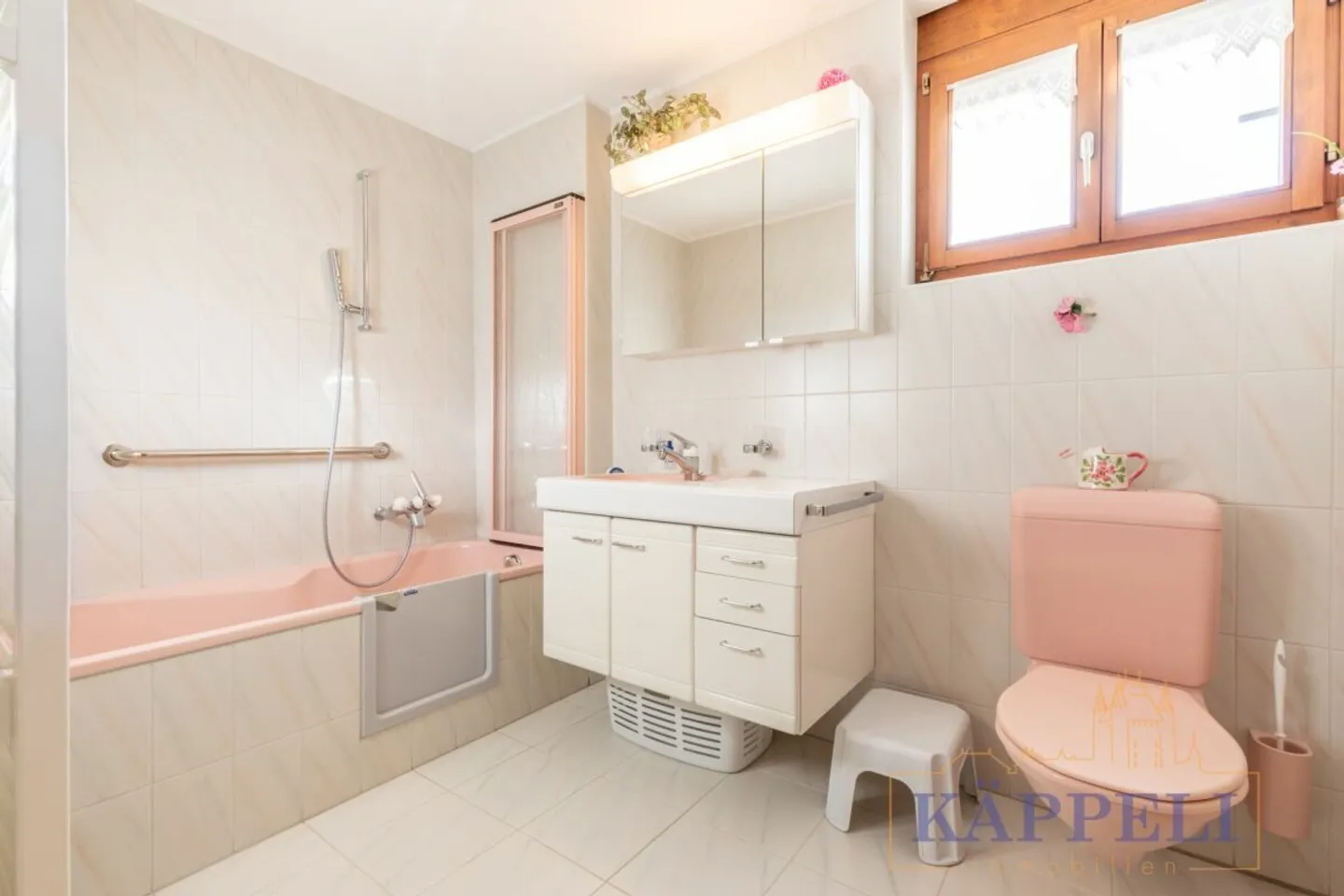 Appartamento 3.5 locali nel centro di Wattenwil - Foto 7 di 9