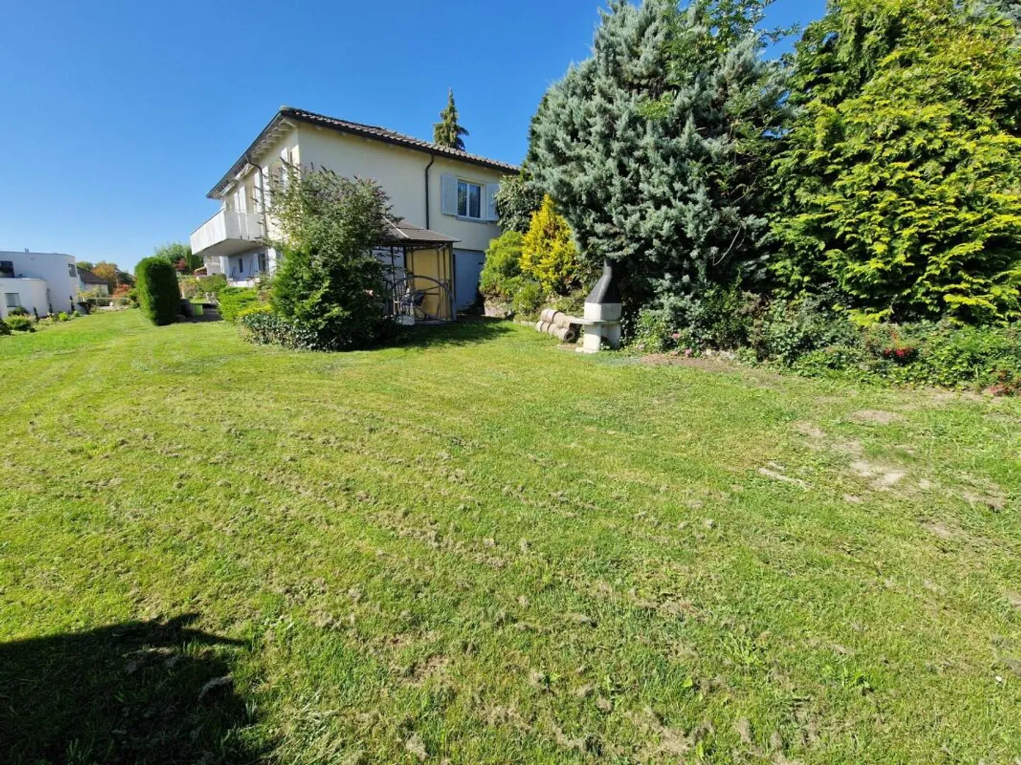 Alte Villa in Wil an Südhanglage mit Blick in die Alpen - Photo 1 of 6