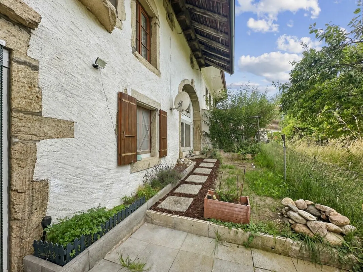 Maison villageoise avec 2 appartements - Photo 6 sur 13