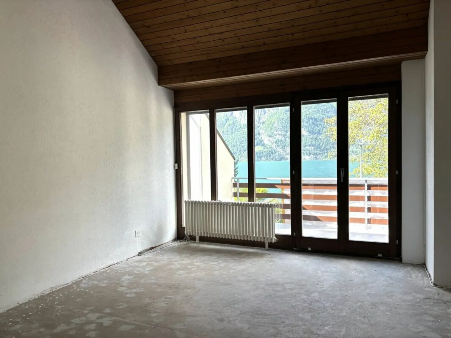 Esclusiva casa a schiera di 5,5 stanze direttamente al lago - Foto 11 di 13