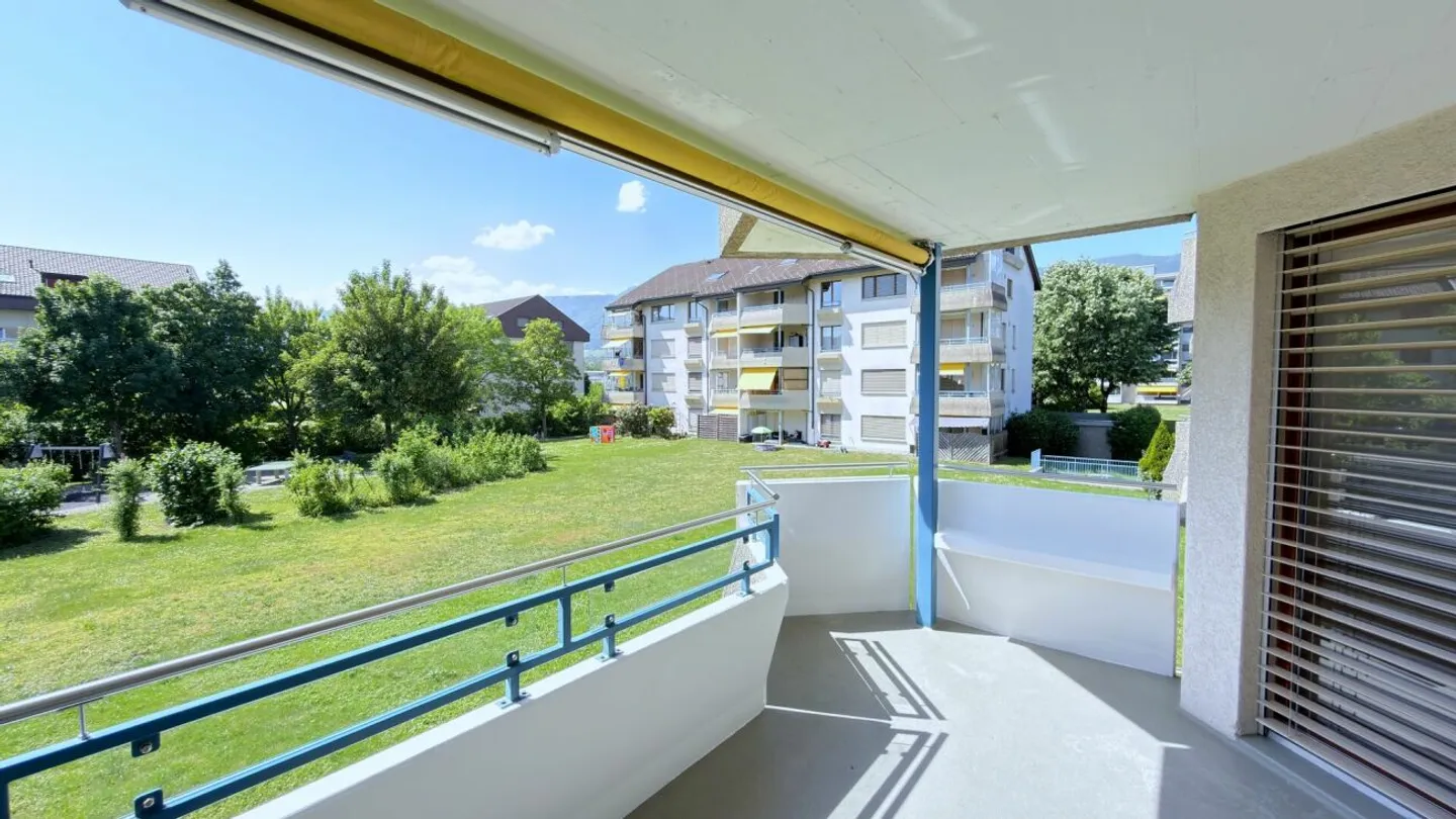 A renovated and bright 3.5 room apartment in a quiet location in Solothurn - Photo 2 of 13