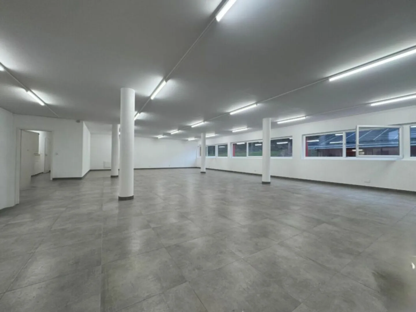 Amministrativo/Ufficio 1.5 stanze 156.35 m2 a Puidoux-Gare - Foto 5 di 12