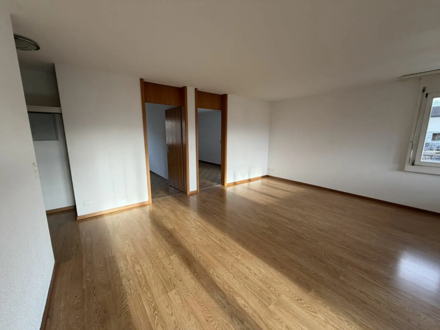 Helle 3,5 Zimmer Wohnung - Foto 3 von 13