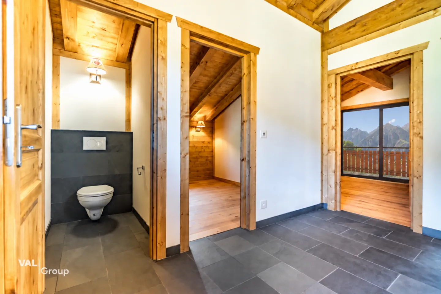 L'Ultimo Chalet: Nuova Costruzione con Residenza Secondaria a Grächen - Foto 11 di 13