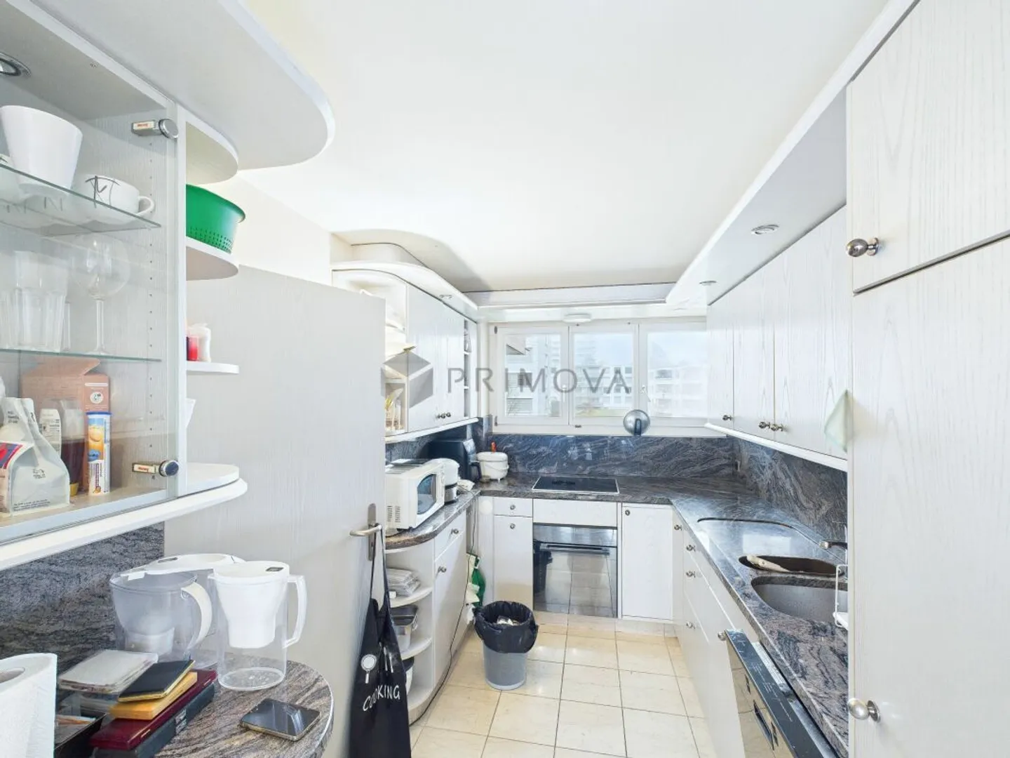 Moderne 3.5 Zimmer-Wohnung mit Balkon - Foto 4 von 9