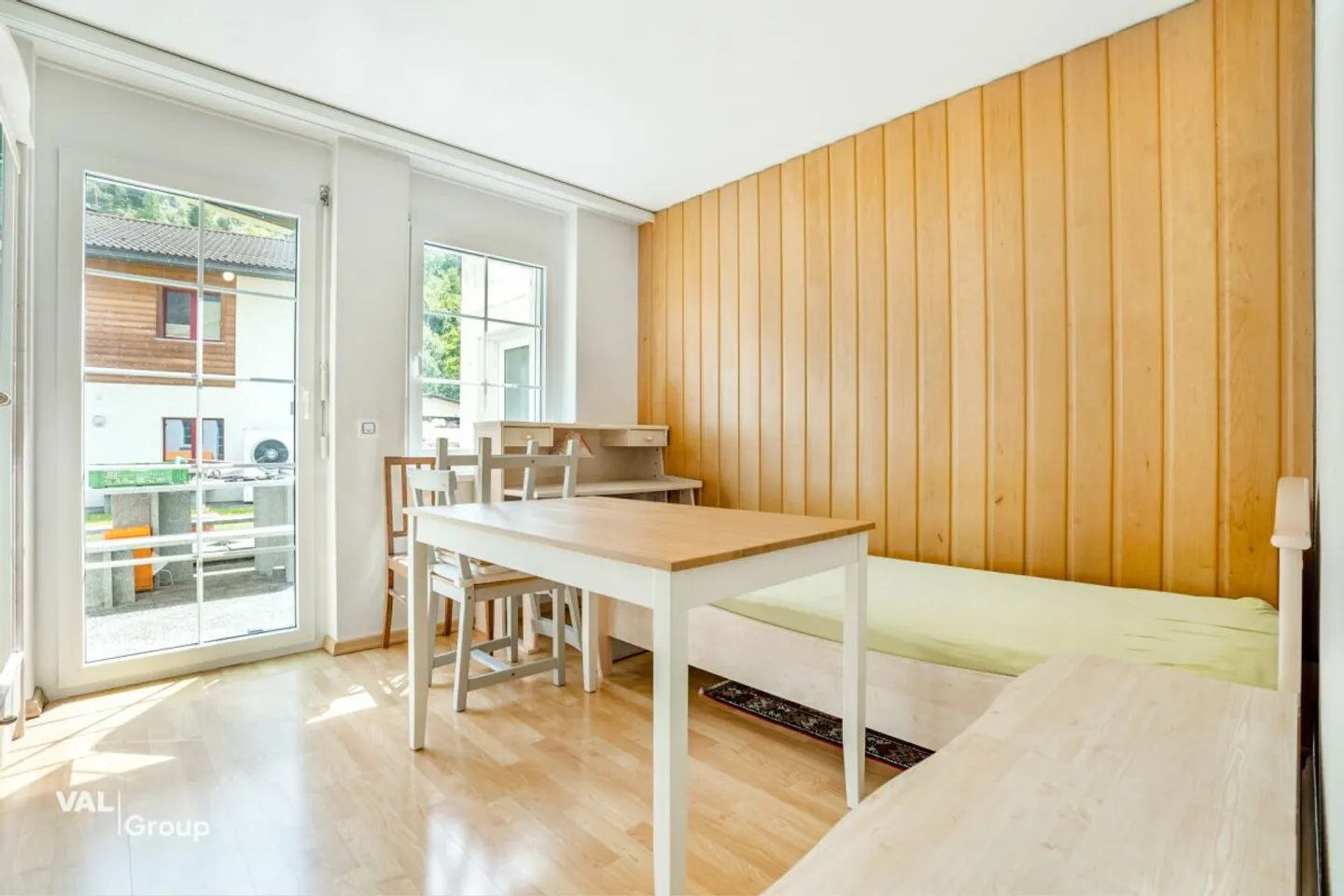 Gepflegtes Familienhaus mit Bergsicht und Wintergarten - Foto 11 di 13