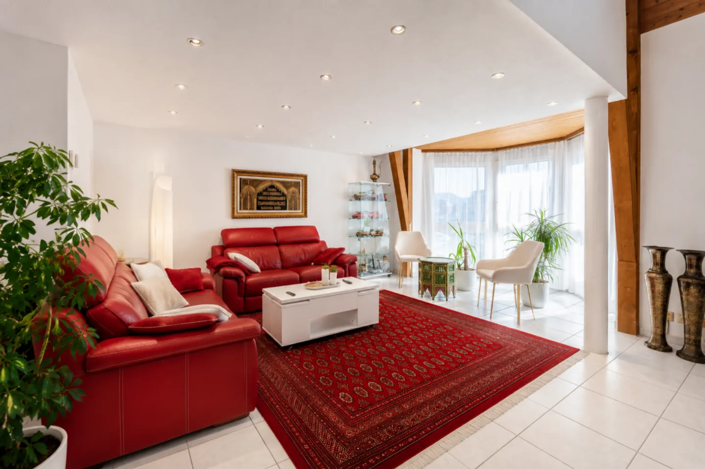 Exclusive 6.5-room penthouse apartment with lift directly into the apartment - Seepark Altendorf - Photo 2 of 13