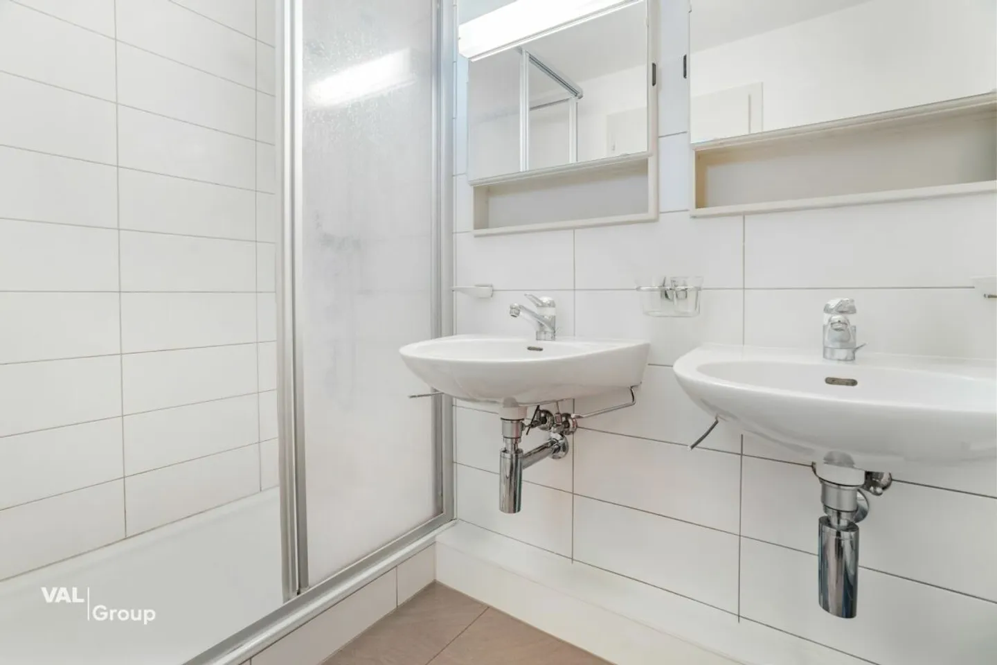 Bright 4.5-room apartment in a top location - only 2 minutes from Visp train station - Photo 10 of 13