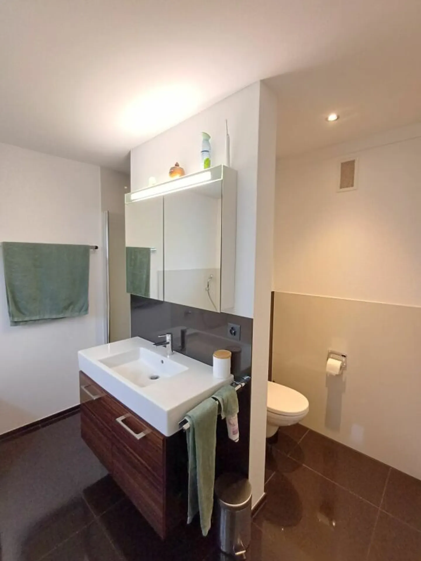 Spacious 4.5-room penthouse apartment in the center of Grosswangen - Photo 3 of 8
