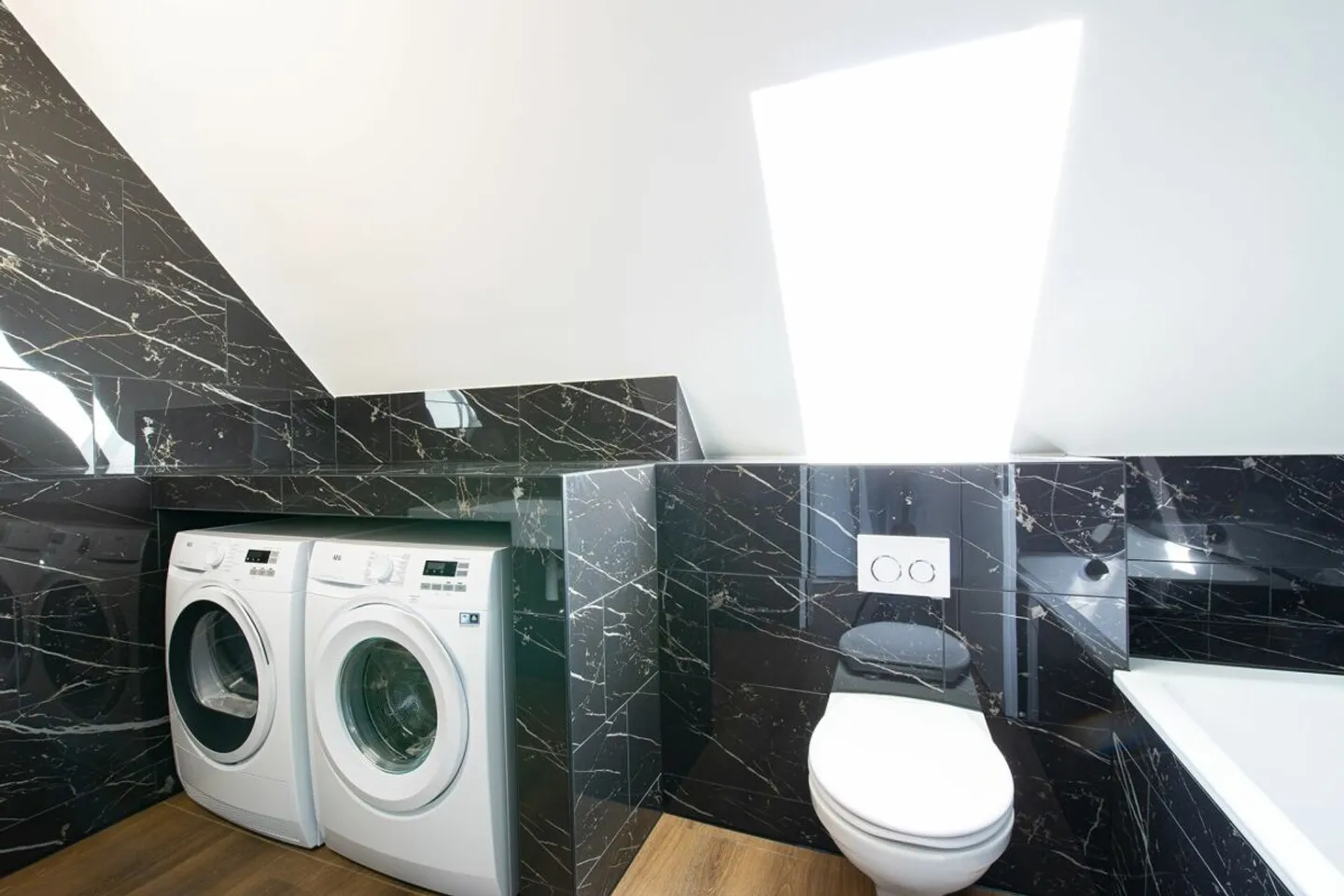 Appartement en Attique Moderne au Cœur de Nänikon - Photo 6 sur 11