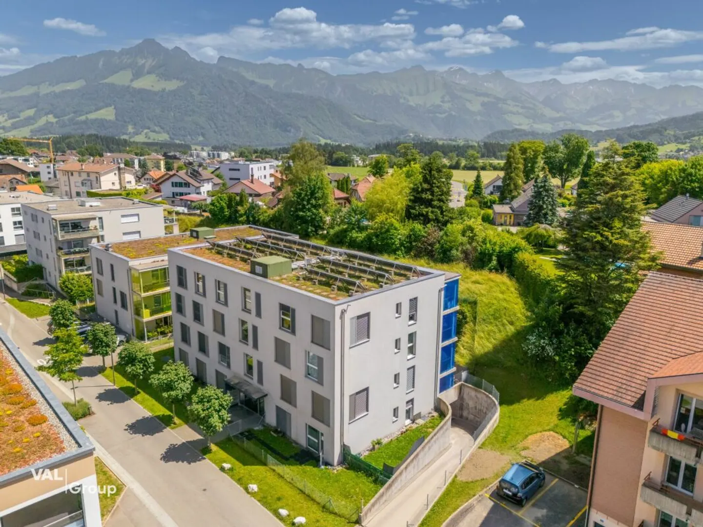 Hervorragende 2,5-Zimmer-Wohnung mit Loggia: eine Investition mit sofortiger Rendite - Foto 11 von 13