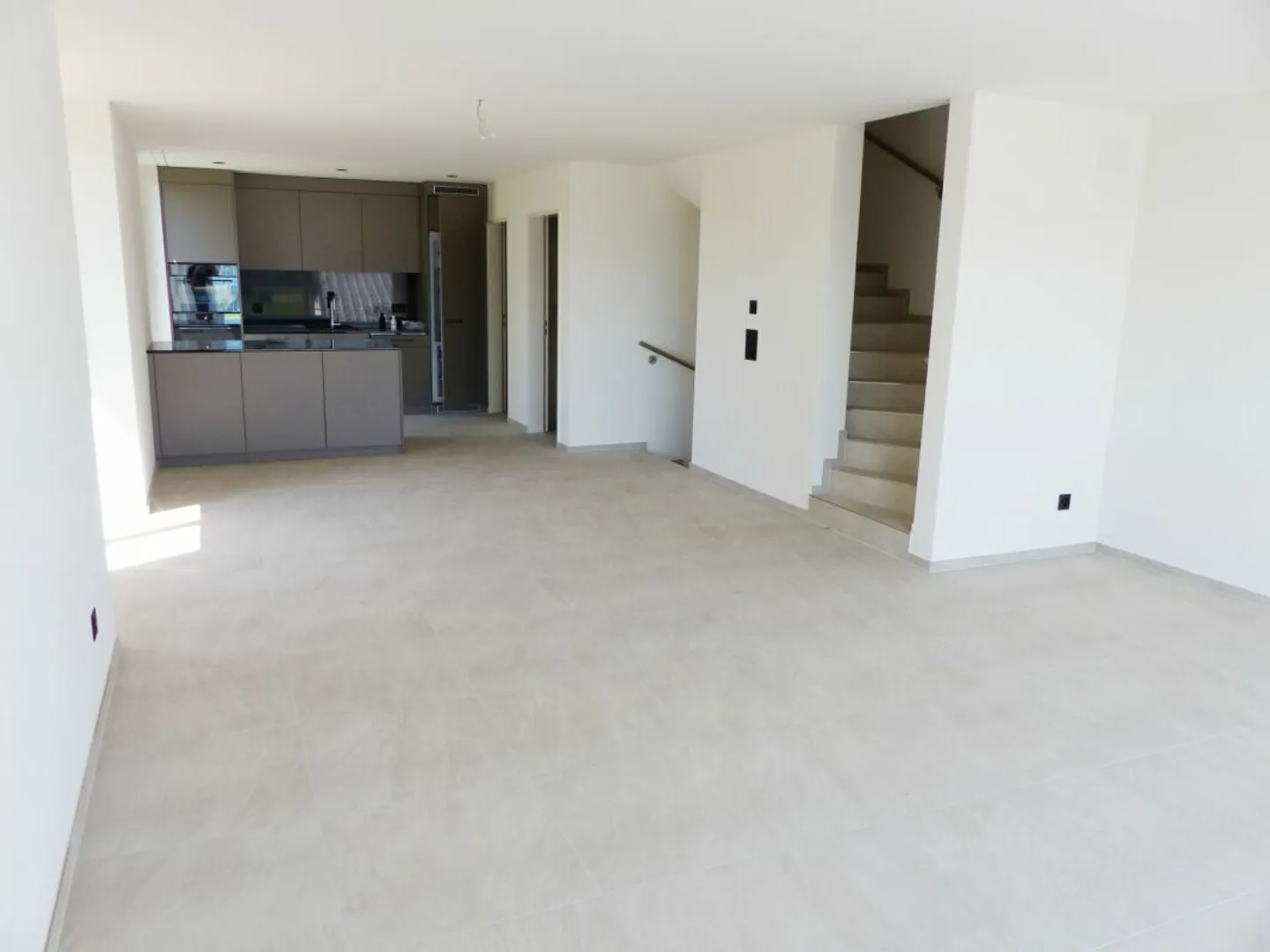 Modernes Einfamilienhaus mit Aussicht - Foto 6 von 13