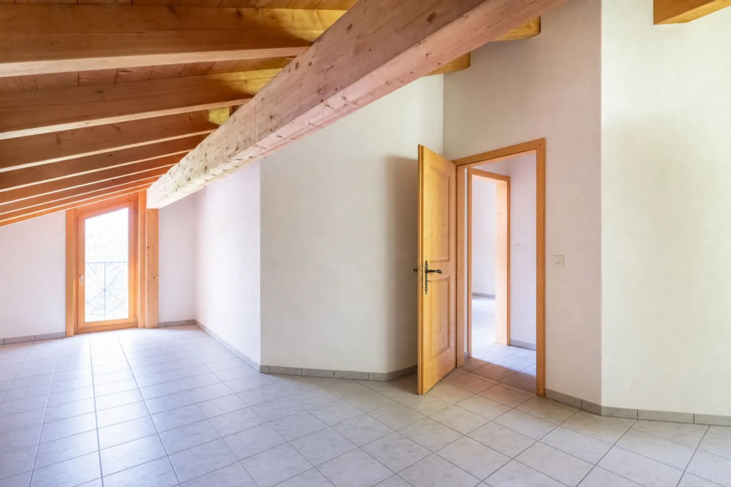 Charmantes Einfamilienhaus mit Bergsicht - Foto 8 von 13