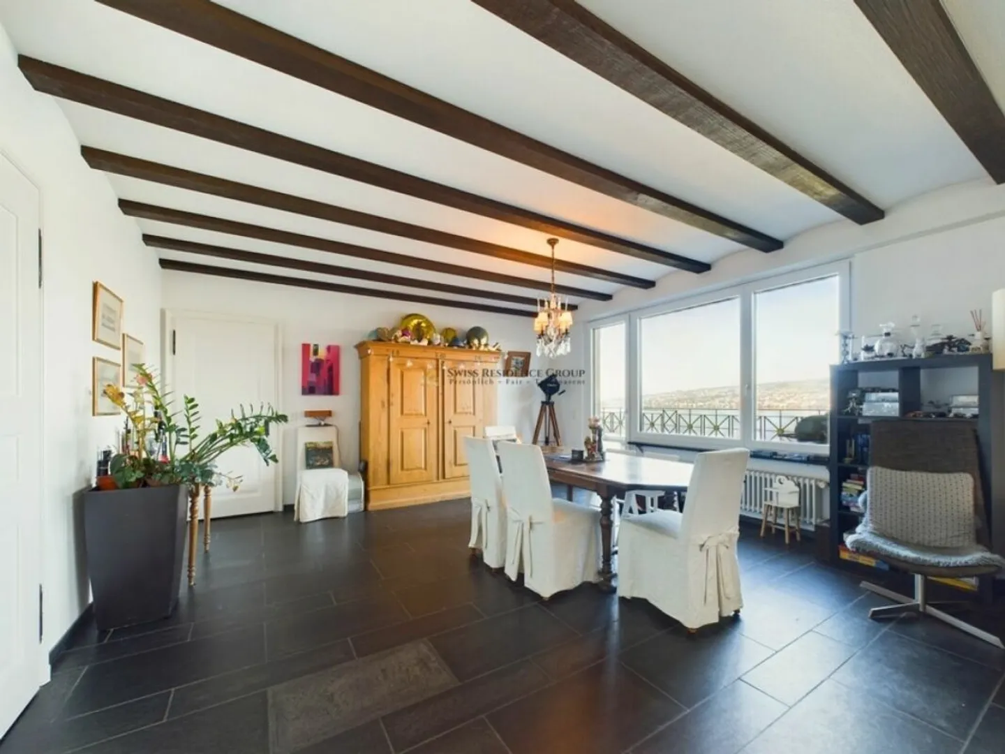 Villa esclusiva con vista lago, piscina e molta privacy - Foto 6 di 13