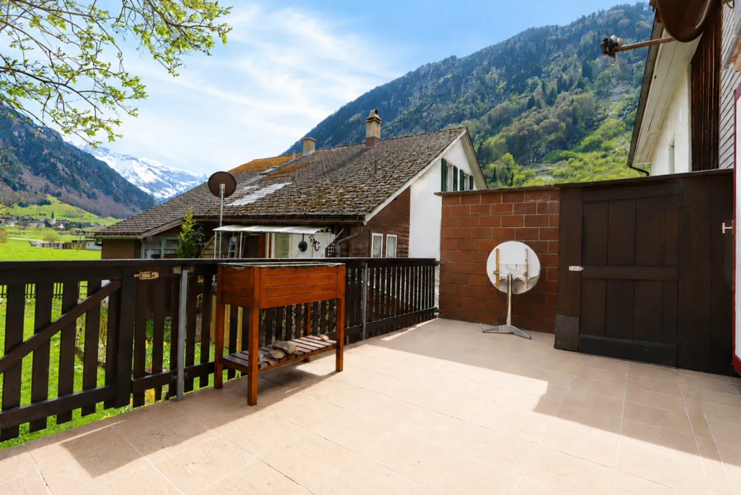 Charmantes Chalet mit Garten - Foto 4 von 10