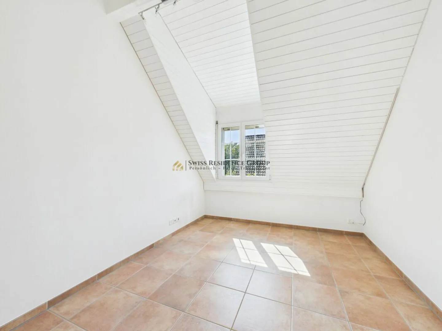 Una casa con carattere - 5,5 stanze, piscina, forno per la pizza e alta qualità della vita - Foto 8 di 13
