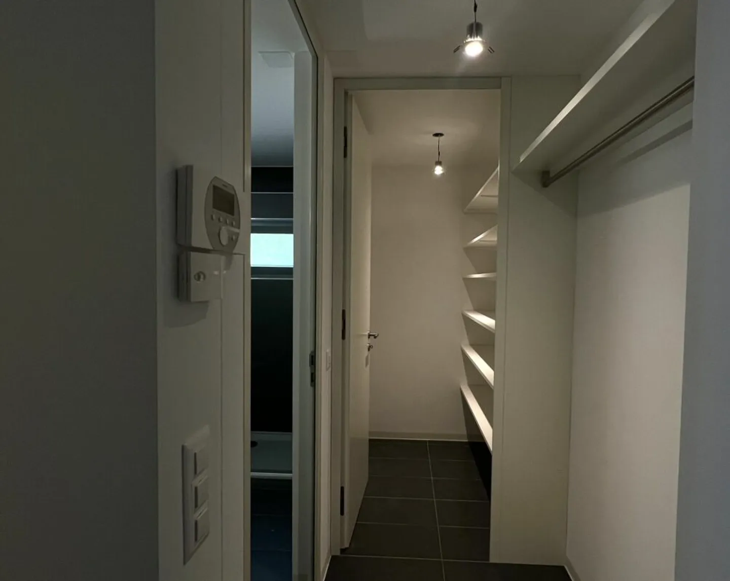 Prächtige 4.5-Zimmer-Wohnung mit zusätzlichem Studio in Contra - Foto 11 von 13