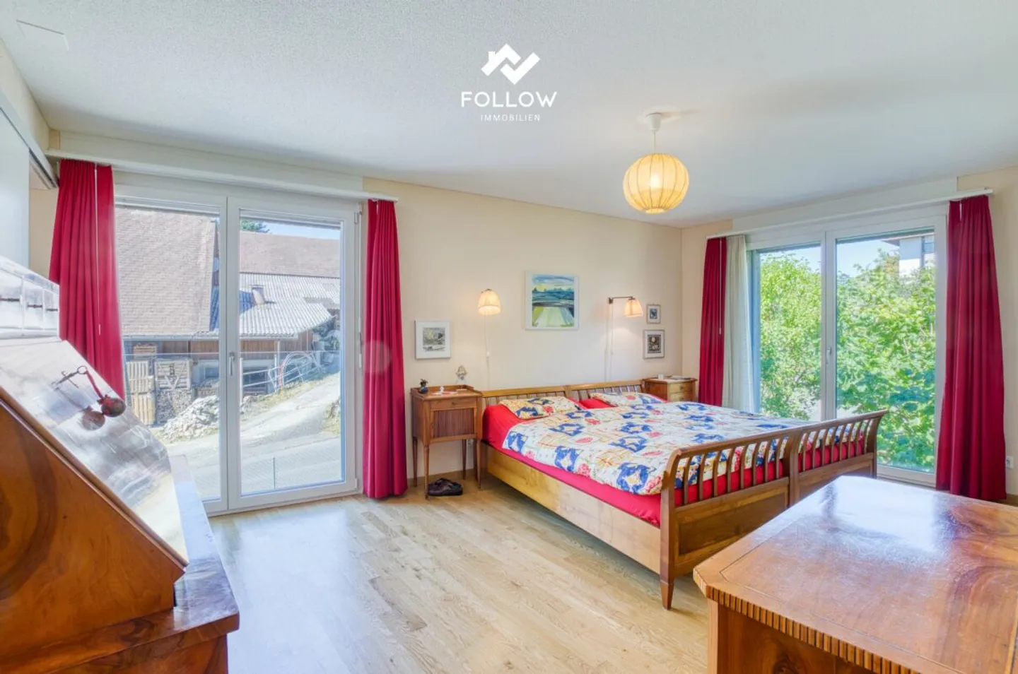 Light-Filled Dream Home: Elegant 4.5-Room Apartment in Prime Location in Brügg - Photo 8 of 13