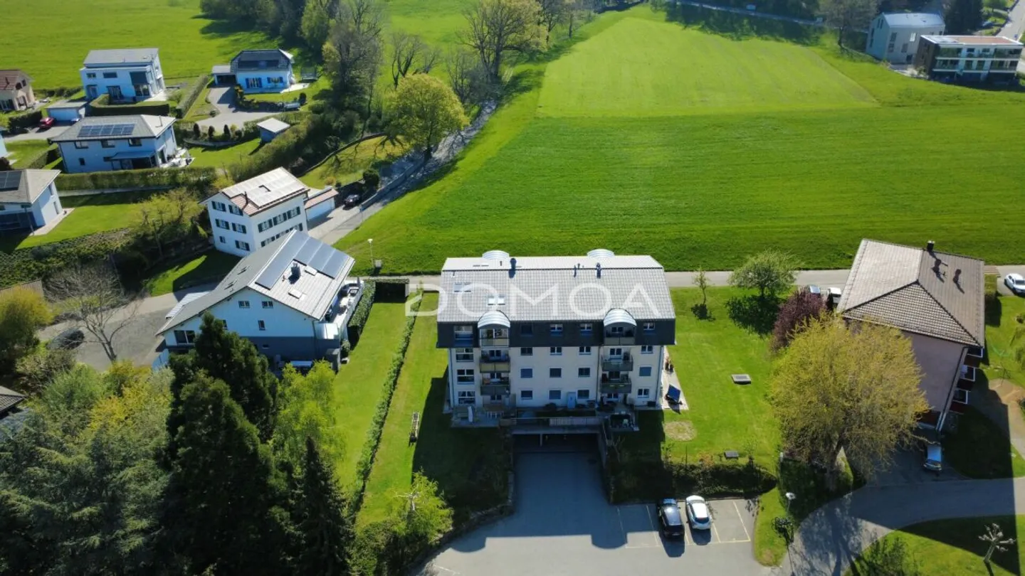 Charming 3.5-room apartment - Calm, brightness, and unobstructed view in Attalens - Photo 6 of 8