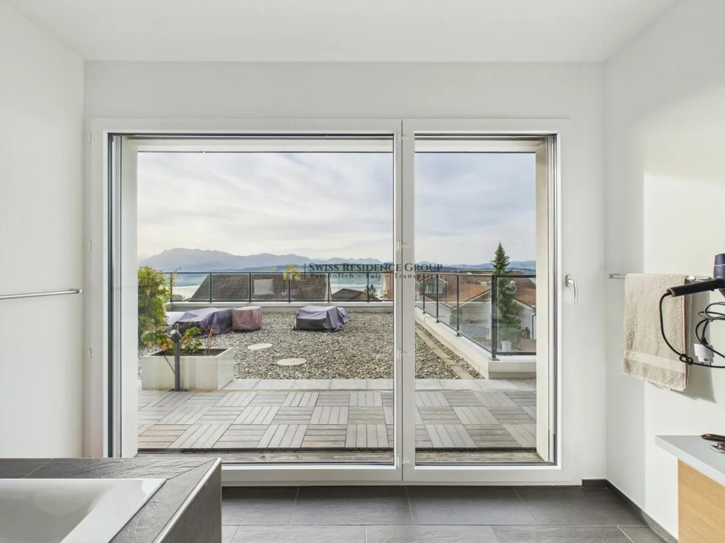 Maison individuelle de rêve avec vue imprenable sur le lac - Photo 7 sur 13