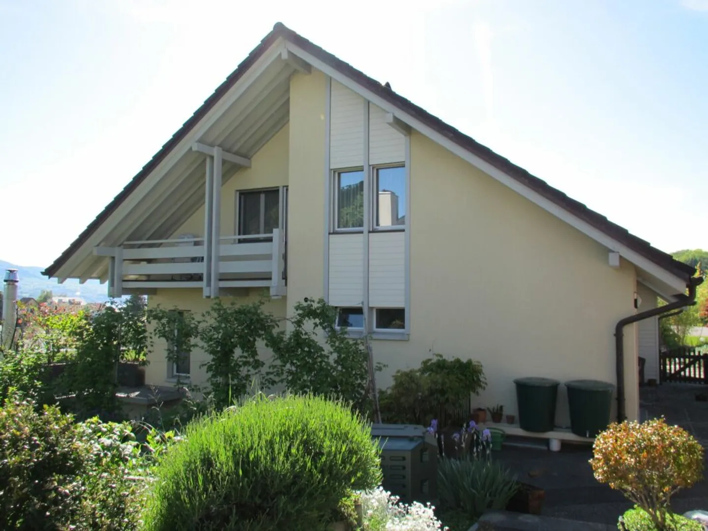 LA VUE - Maison individuelle dans un emplacement exclusif avec vue imprenable sur le lac et les montagnes - Photo 6 sur 9