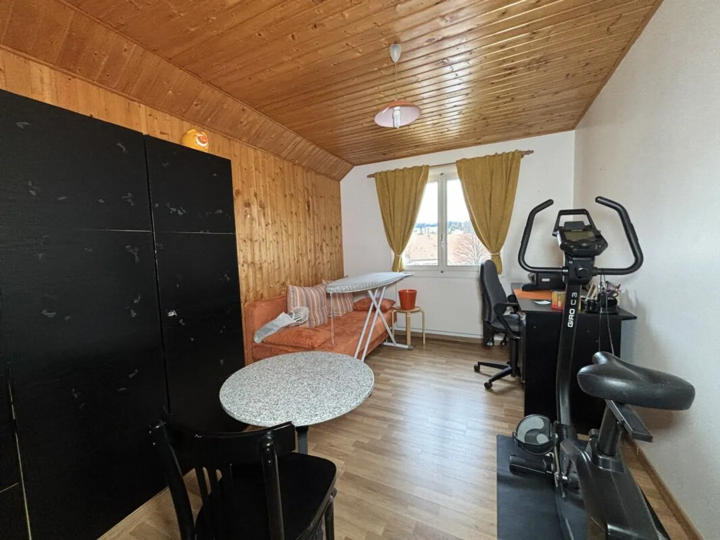 Belle maison familiale avec garages - Photo 11 sur 13