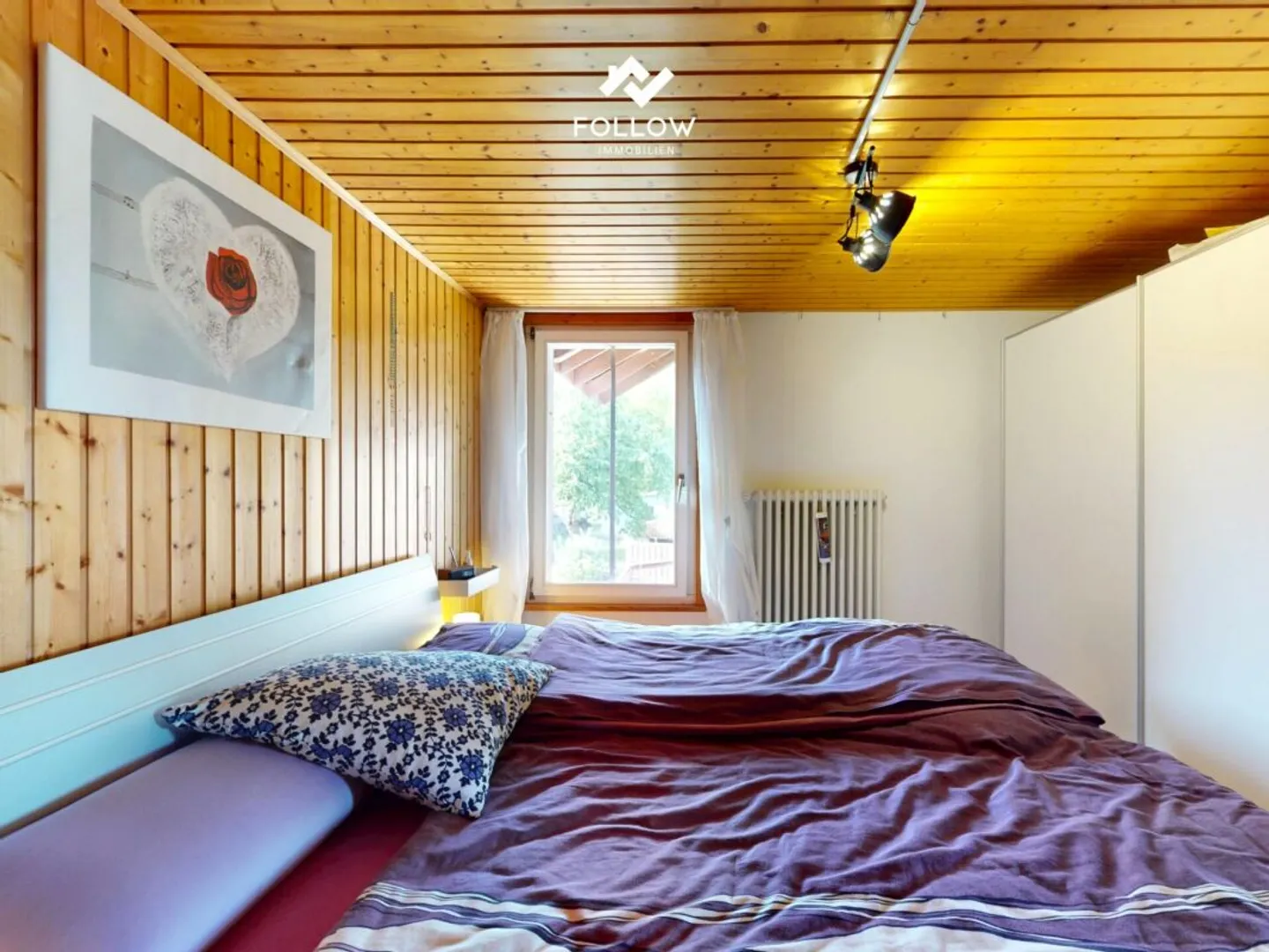 Family-friendly residential building with 2 apartments, large garden, plenty of space and expansion potential - Photo 5 of 12